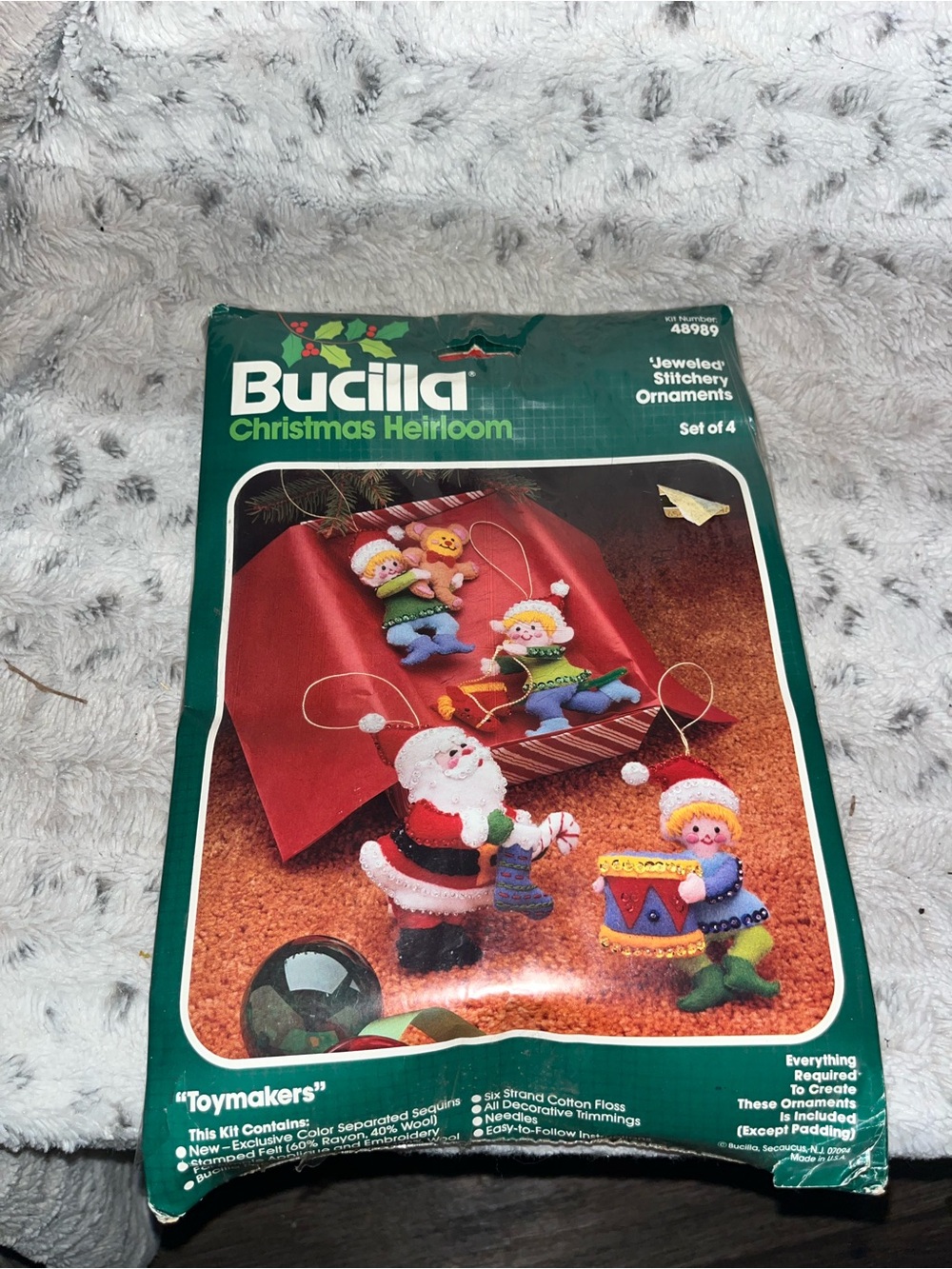 NIP #48989 Bucilla Christmas Heirloom "Toymakers" Santa, Elves Felt Ornament kit